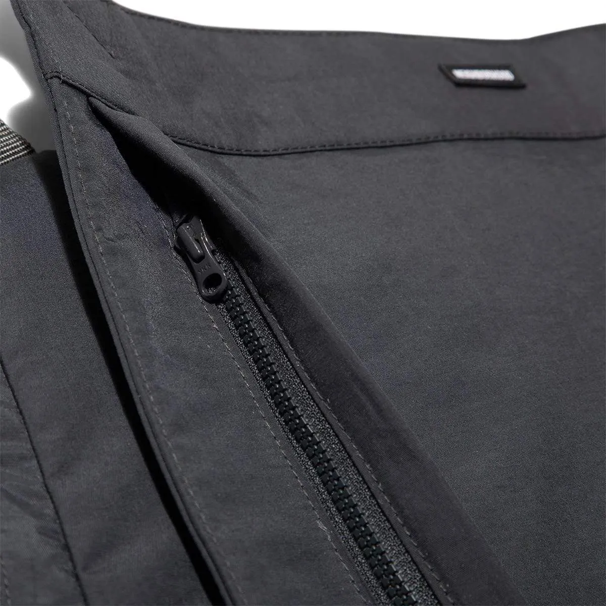 CARGO / N-VEST