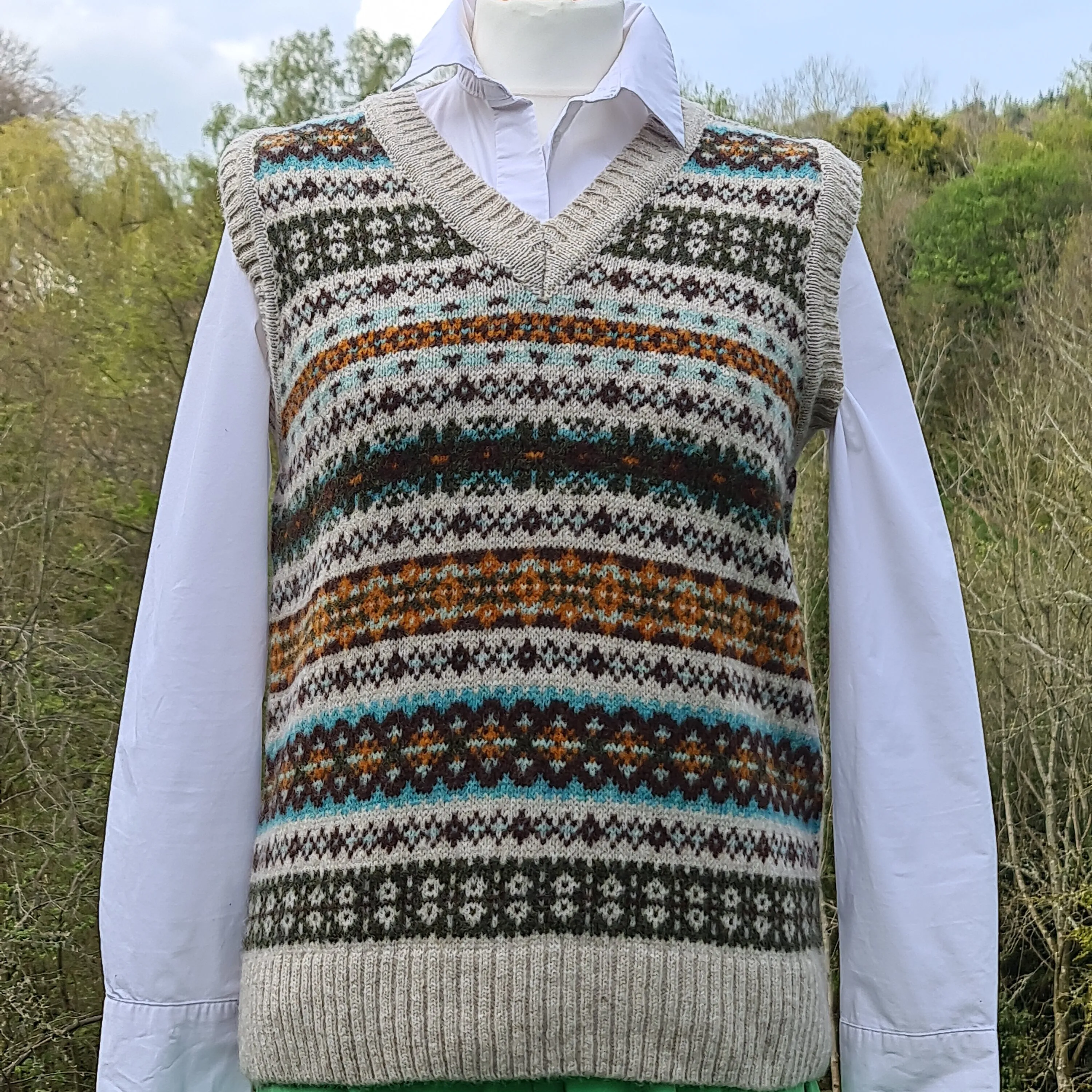 Harley Of Scotland All Over Fair Isle Tank Top
