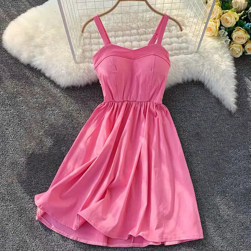 Knee-Length Strapless Party Dresses