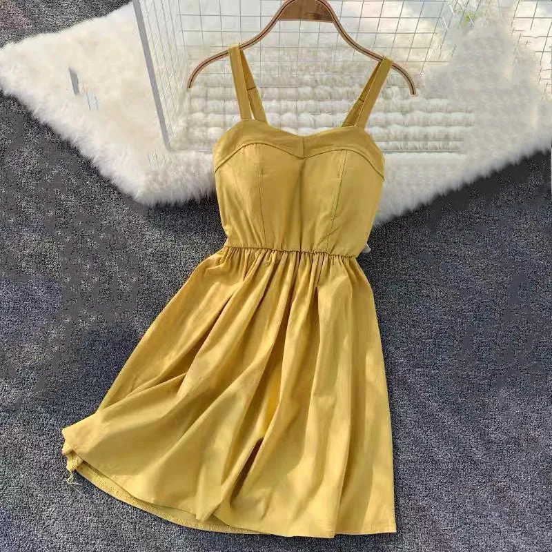 Knee-Length Strapless Party Dresses