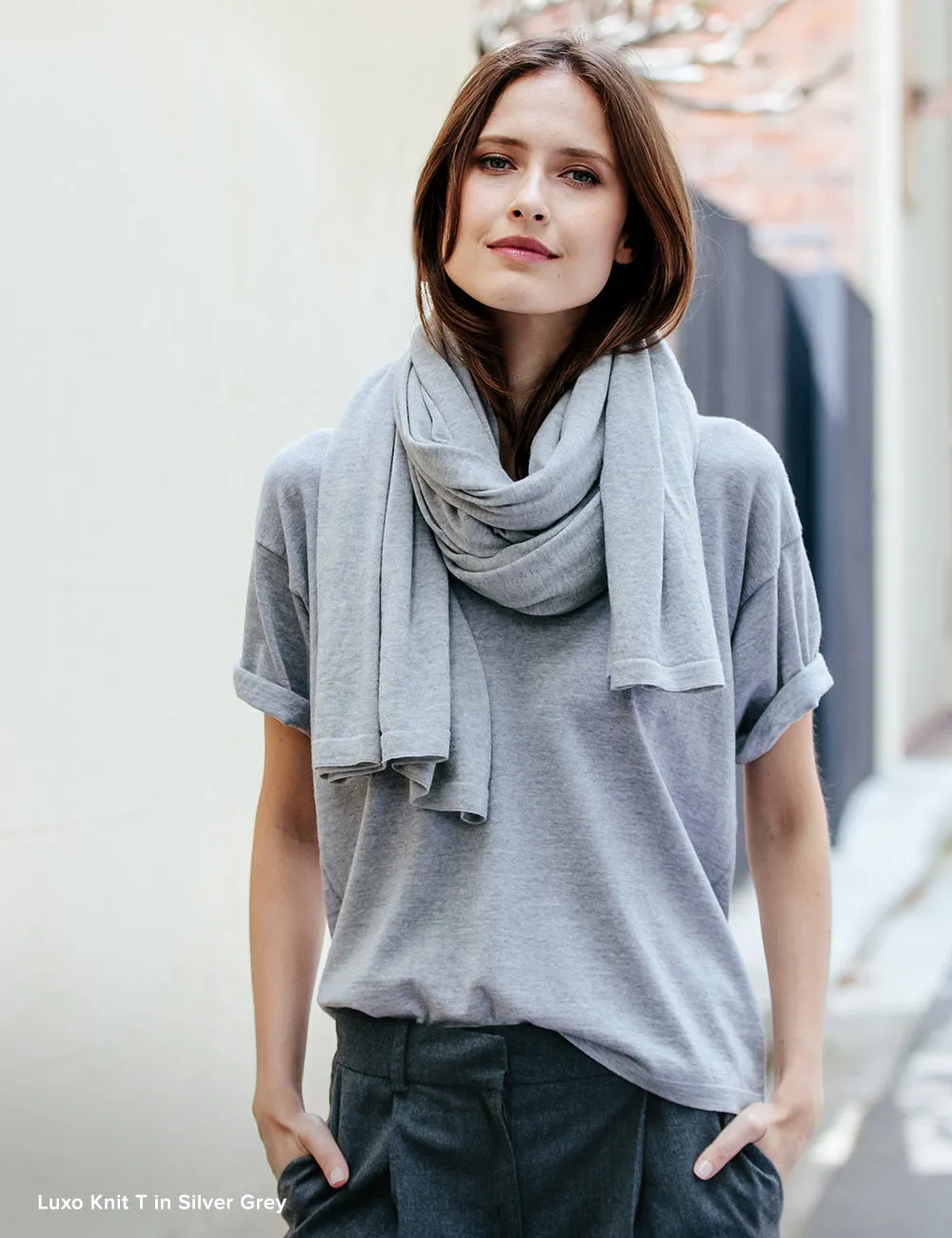 Luxo Knit T Round Neck - Silver Grey