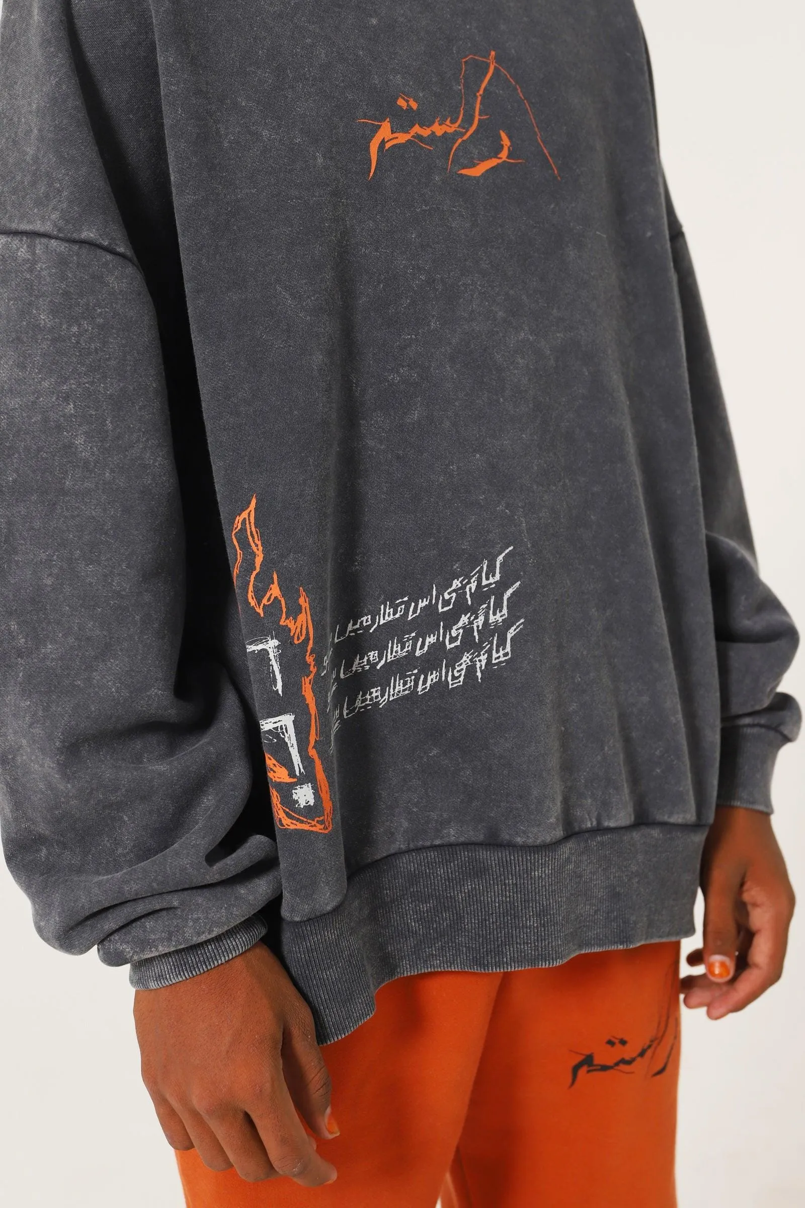 "ORDINARY" GREY ACID WASH SWEATSHIRT