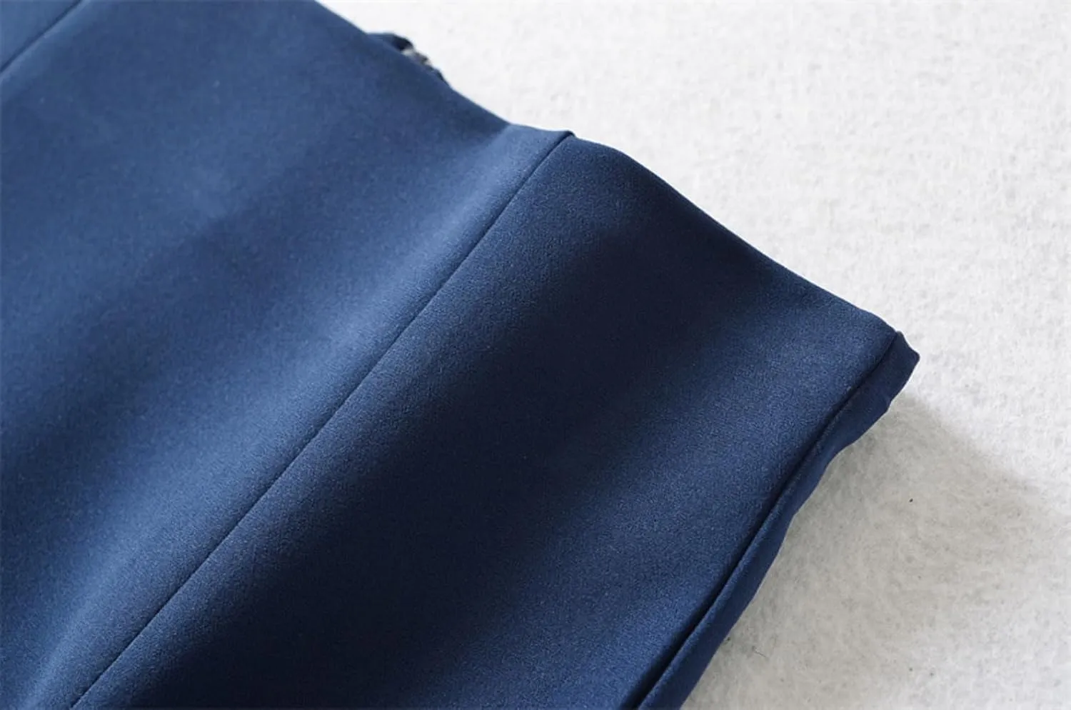 Women's Solid Bodycon Skirt - Sexy Streetwear Pencil Skirt with Medium Stretch, Summer Mini Skirt